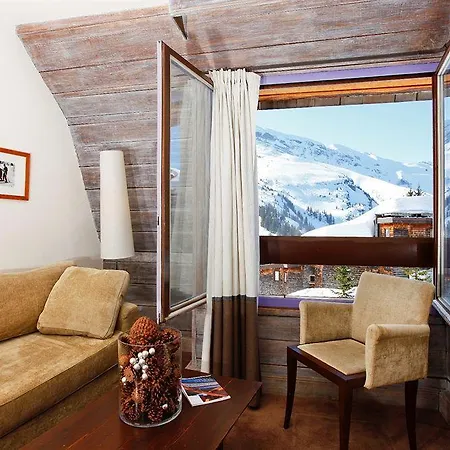 Des Dromonts By Sowell Collection 4*
