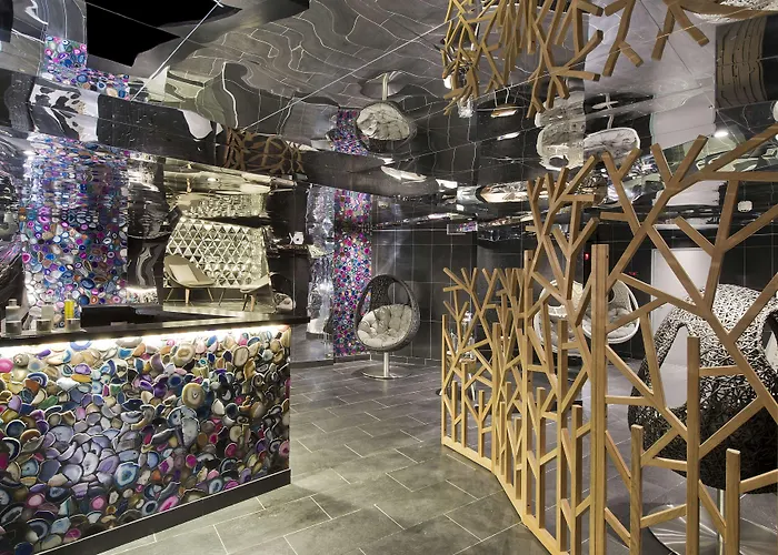 Des Dromonts By Sowell Collection Avoriaz