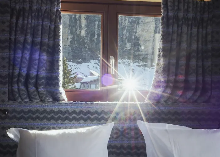 Otel Des Dromonts By Sowell Collection 4*