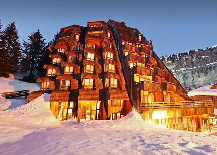 Des Dromonts By Sowell Collection Otel