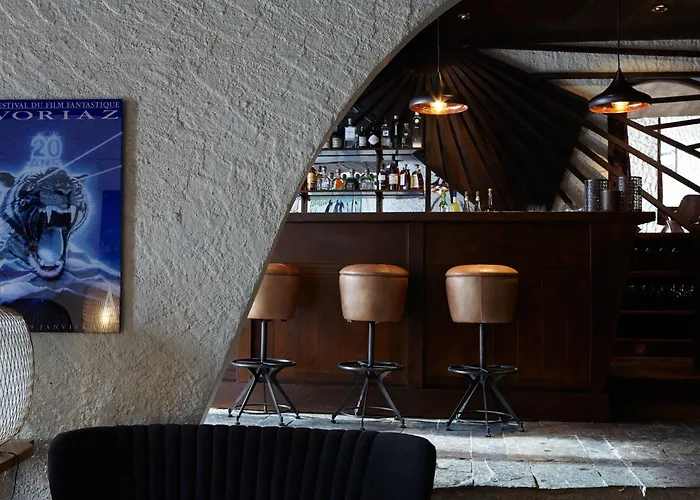 Otel Des Dromonts By Sowell Collection 4*